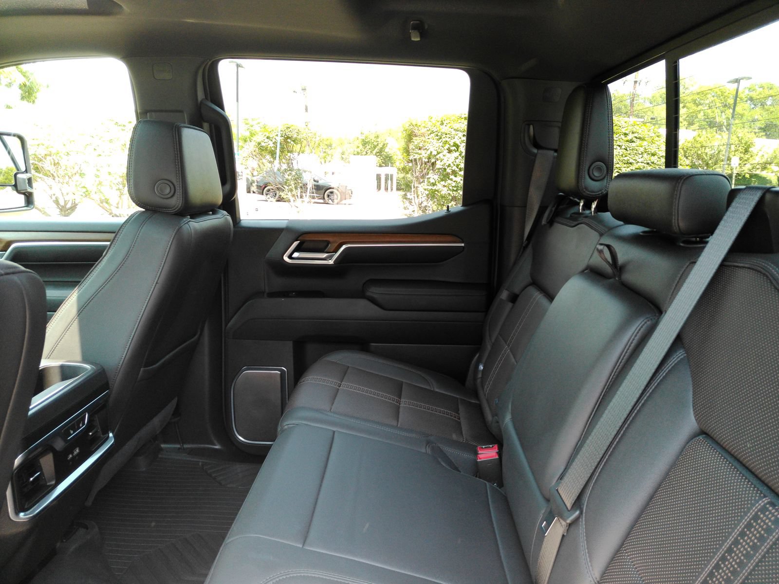 2024 Chevrolet Silverado 1500 High Country - Photo 12