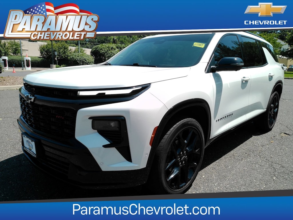 Used 2024 Chevrolet Traverse RS SUV