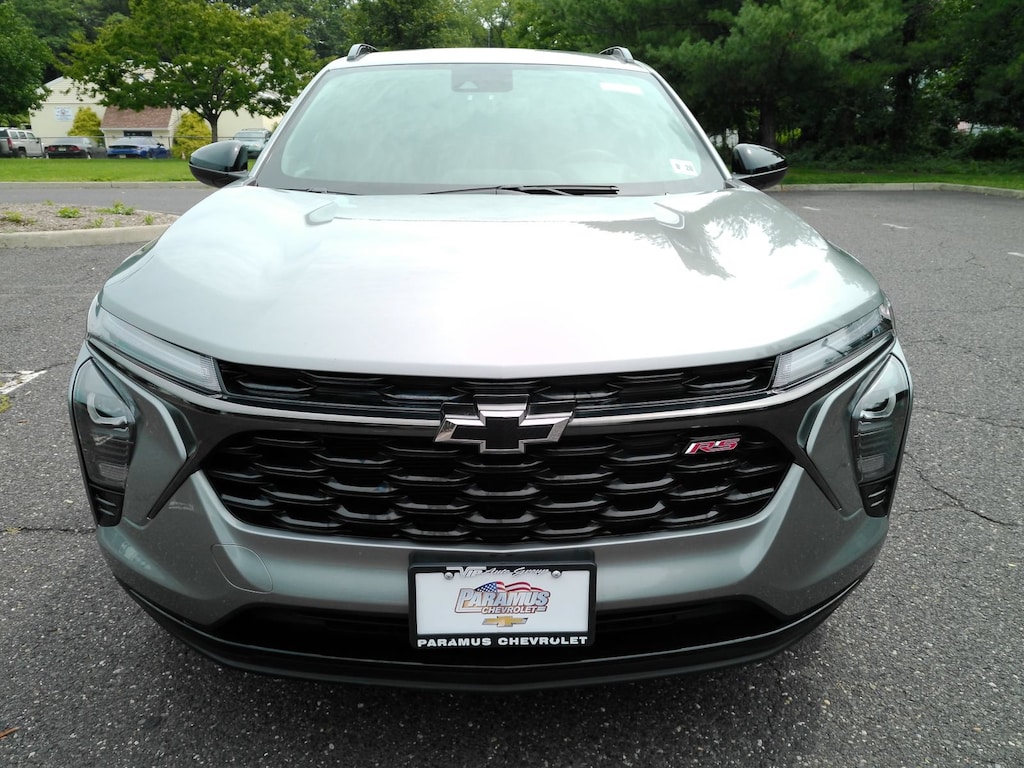 Used 2024 Chevrolet Trax 2RS SUV