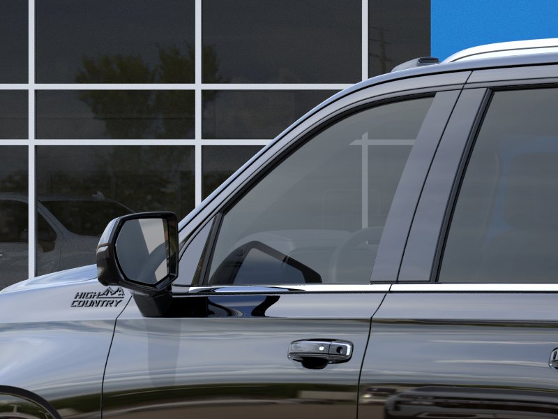 2026 Chevrolet Suburban High Country - Photo 12