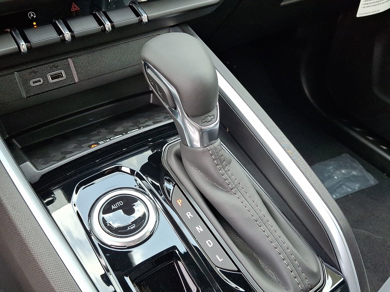 2025 Chevrolet Colorado LT - Photo 7