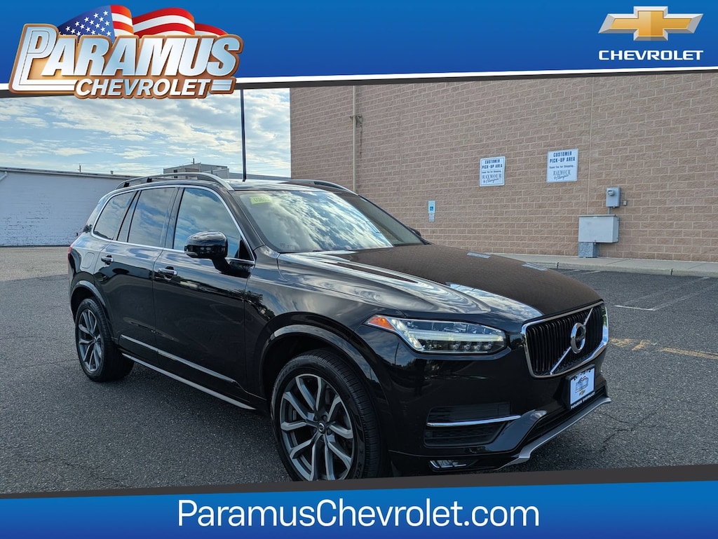 Used 2019 Volvo XC90 T5 Momentum SUV