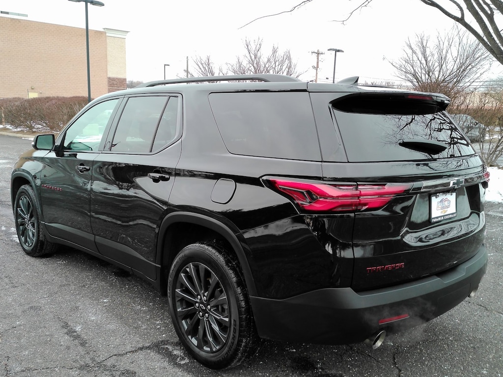 Used 2023 Chevrolet Traverse RS SUV