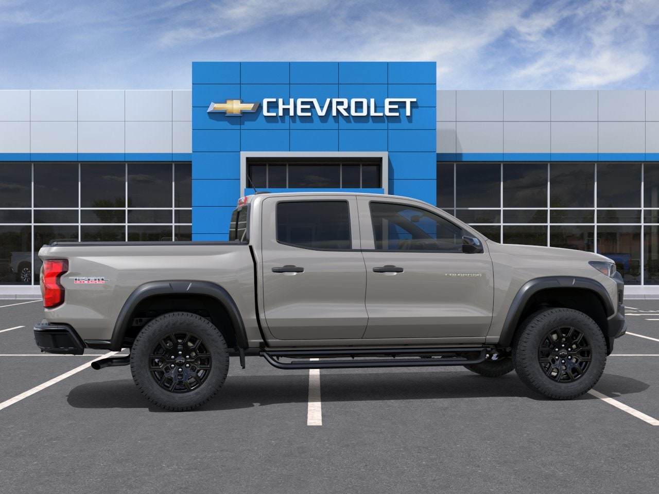 View vehicle photo 5
