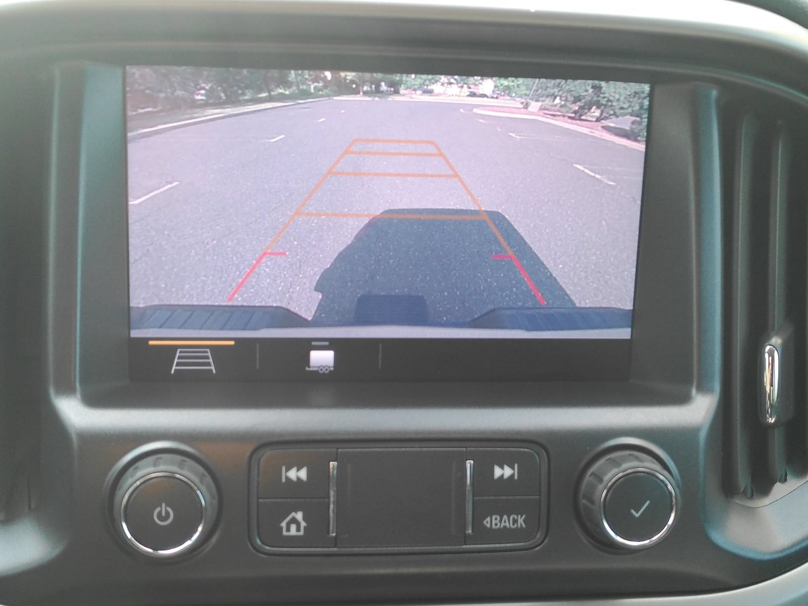 2020 Chevrolet Colorado Z71 - Photo 27