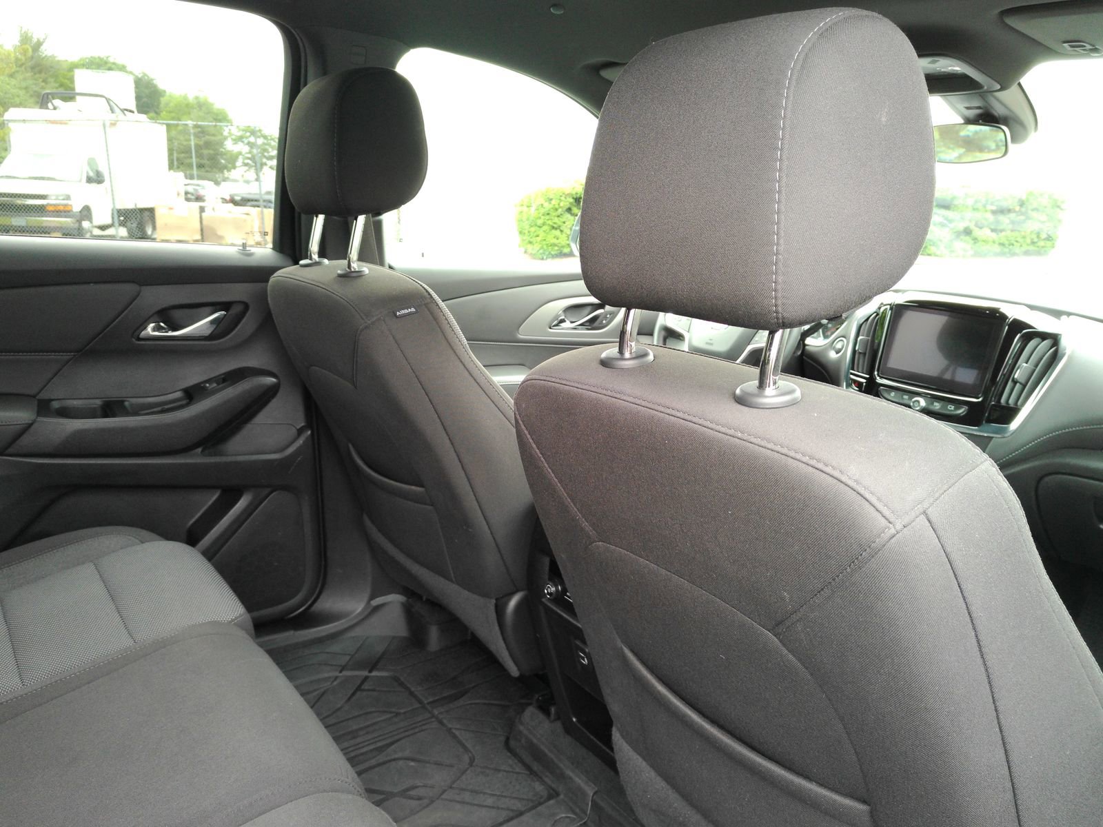 2023 Chevrolet Traverse 1LT - Photo 20