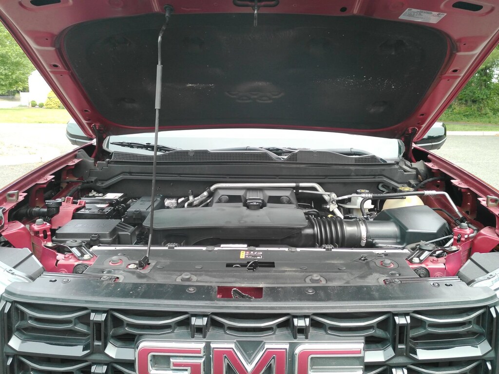 Used 2023 GMC Canyon Elevation Truck