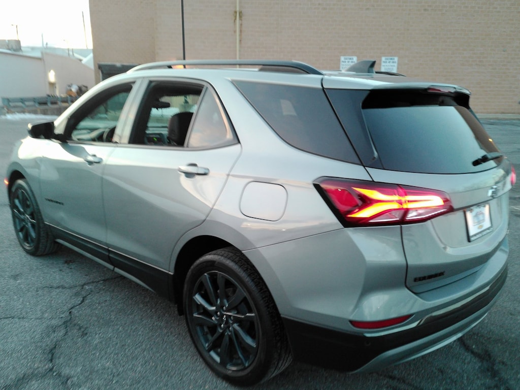 Used 2023 Chevrolet Equinox RS SUV