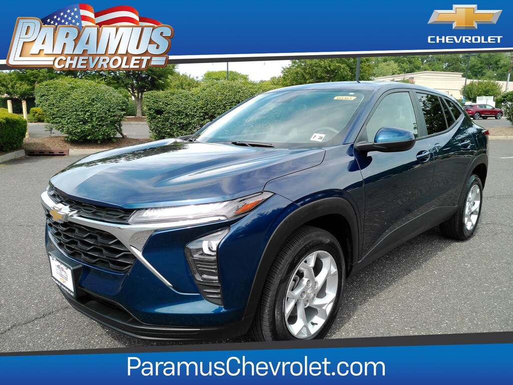 Used 2024 Chevrolet Trax LS SUV