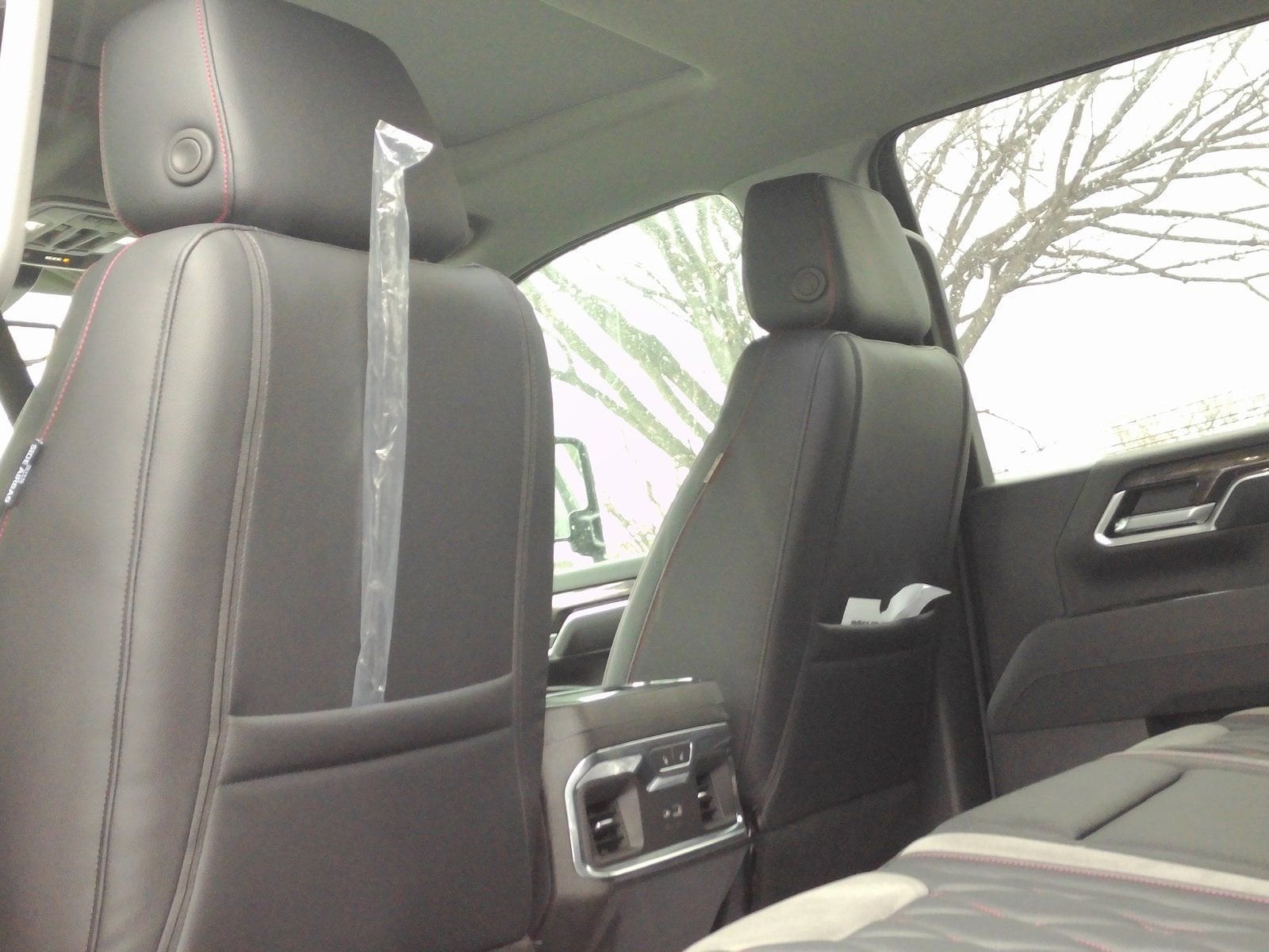 2026 Chevrolet Silverado 2500 HD LTZ - Photo 14