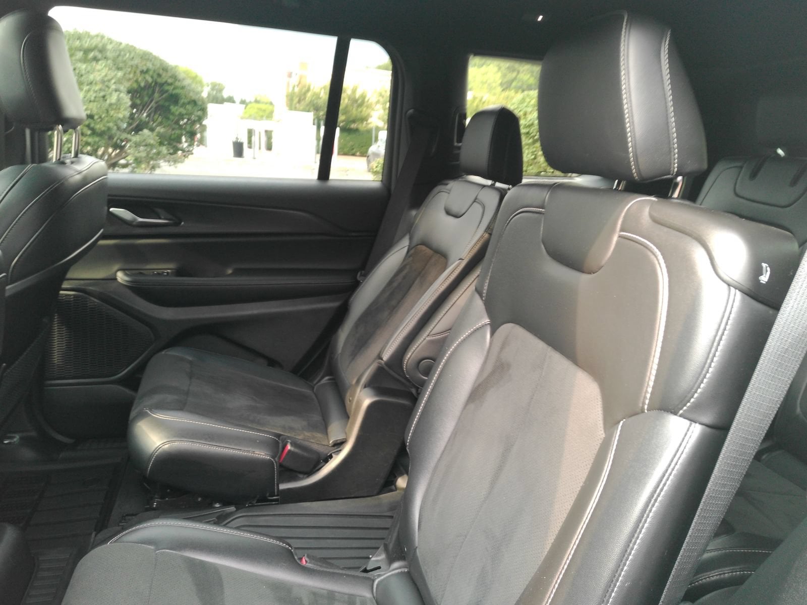 2025 Jeep Grand Cherokee L Altitude - Photo 14