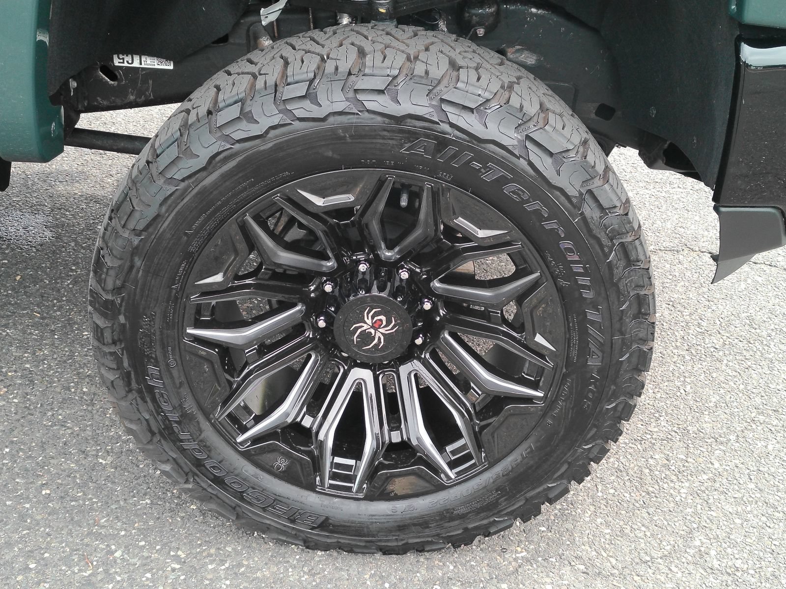2025 Chevrolet Silverado 2500HD LTZ - Photo 31