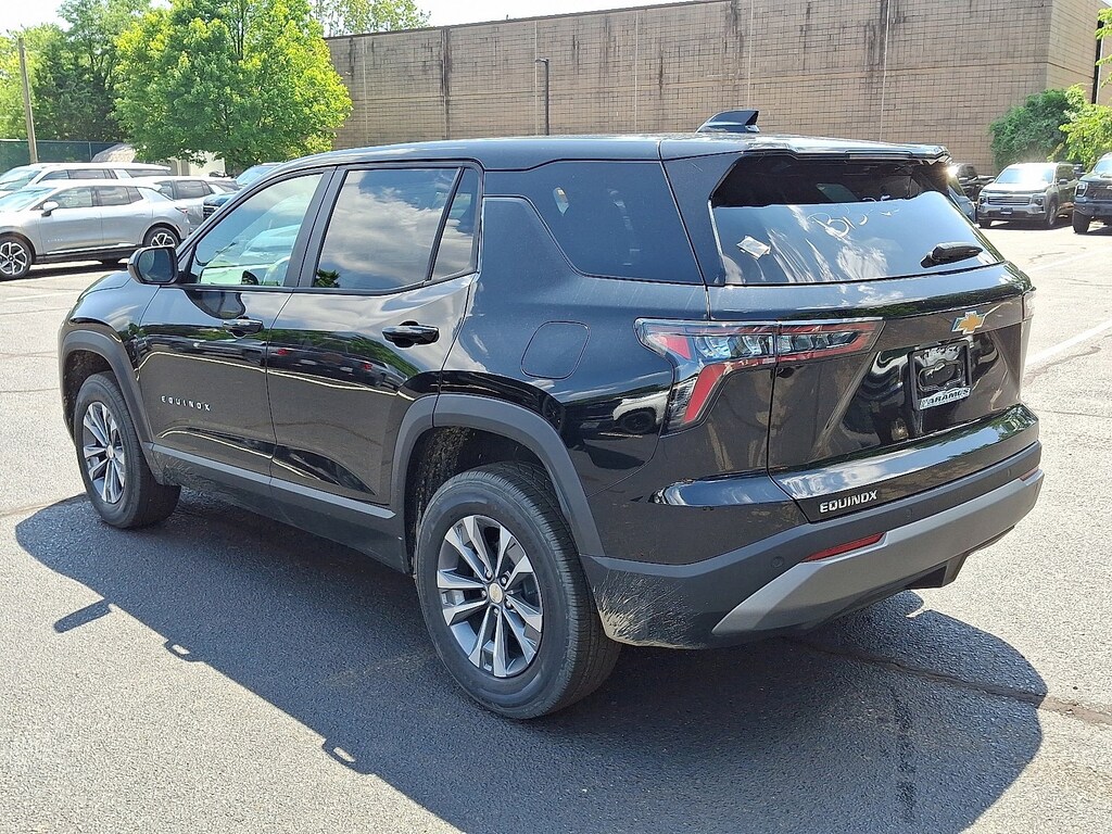 New 2026 Chevrolet Equinox LT SUV