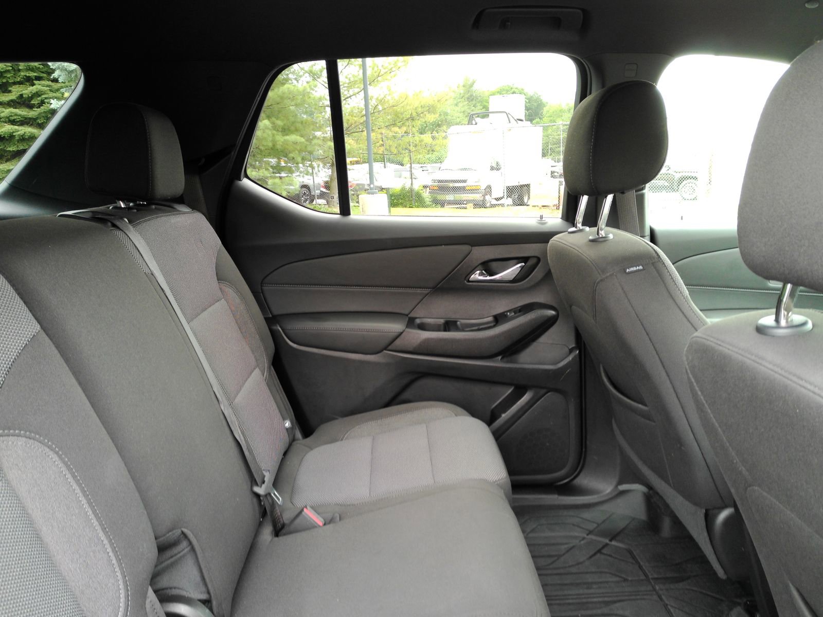 2023 Chevrolet Traverse 1LT - Photo 19
