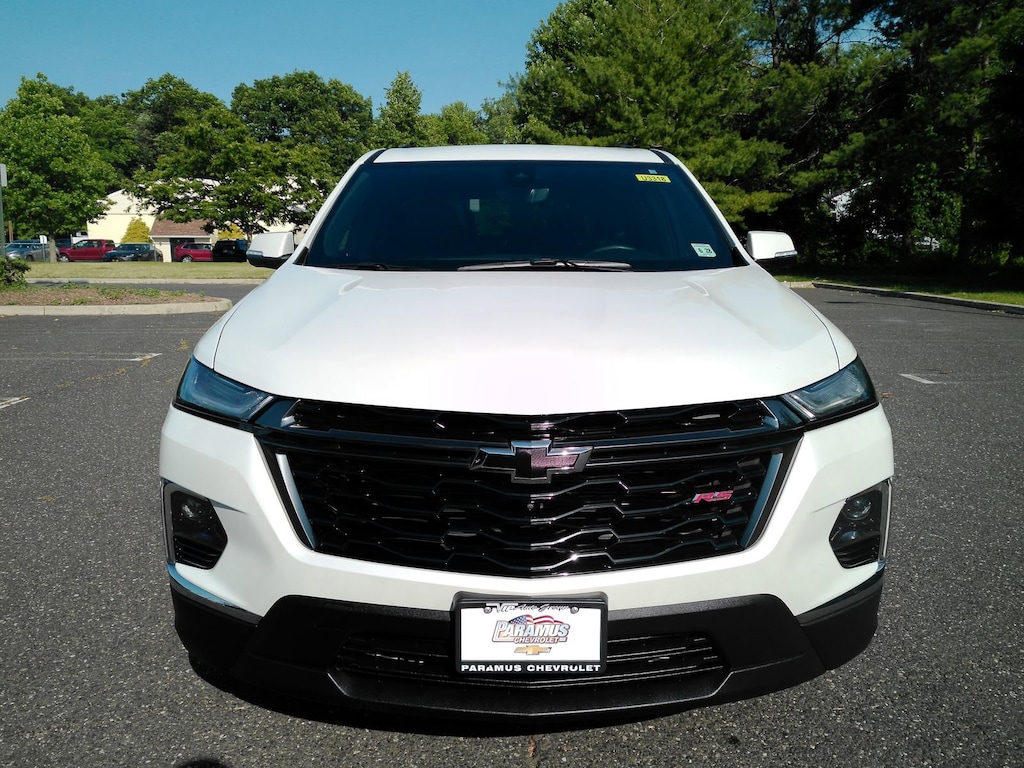 Used 2023 Chevrolet Traverse RS SUV
