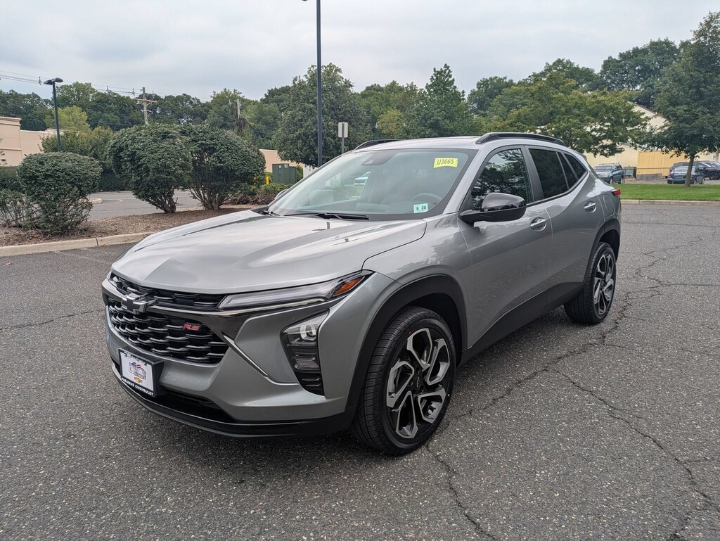 Used 2024 Chevrolet Trax 2RS SUV