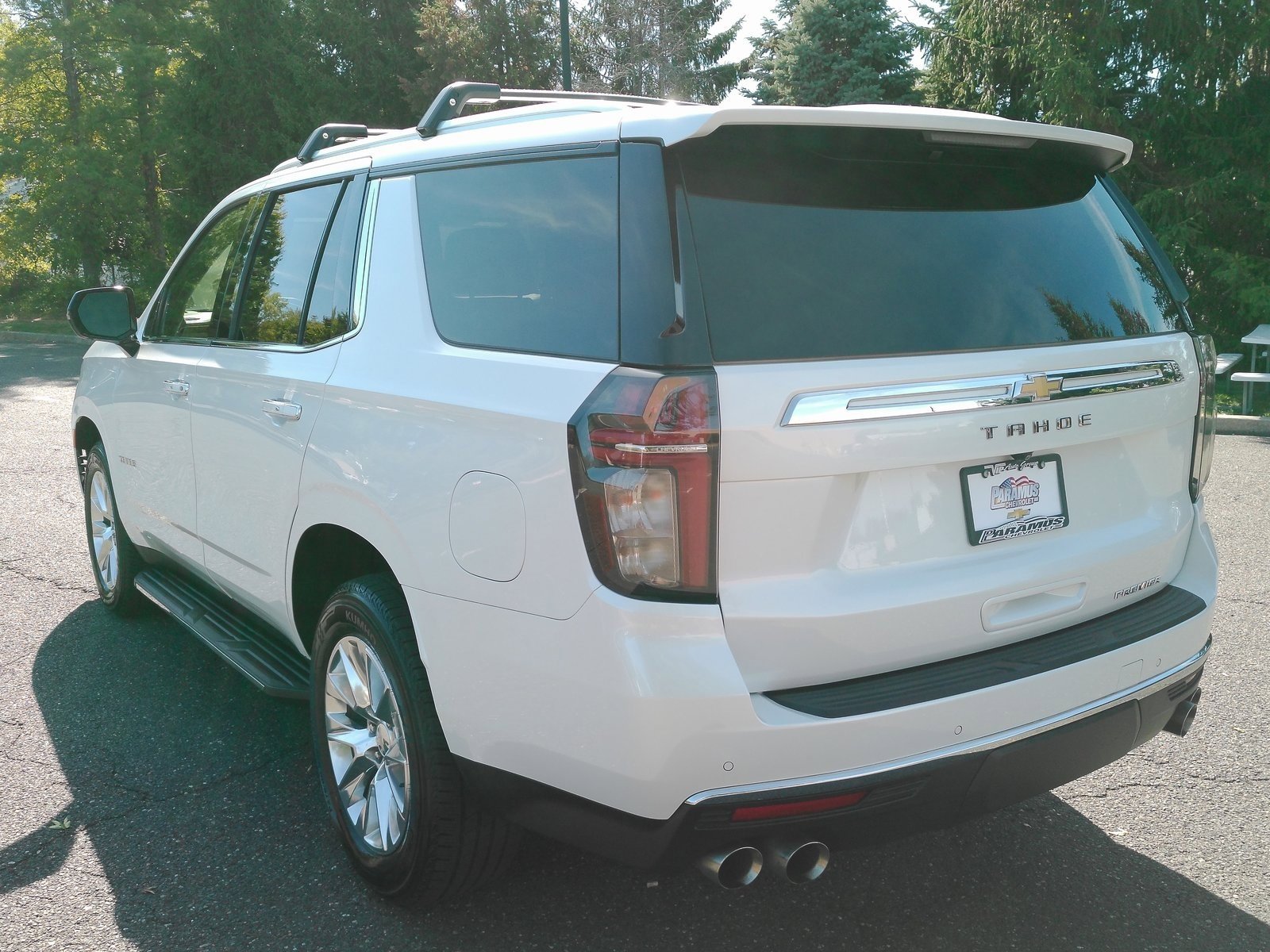 2023 Chevrolet Tahoe Premier photo 3