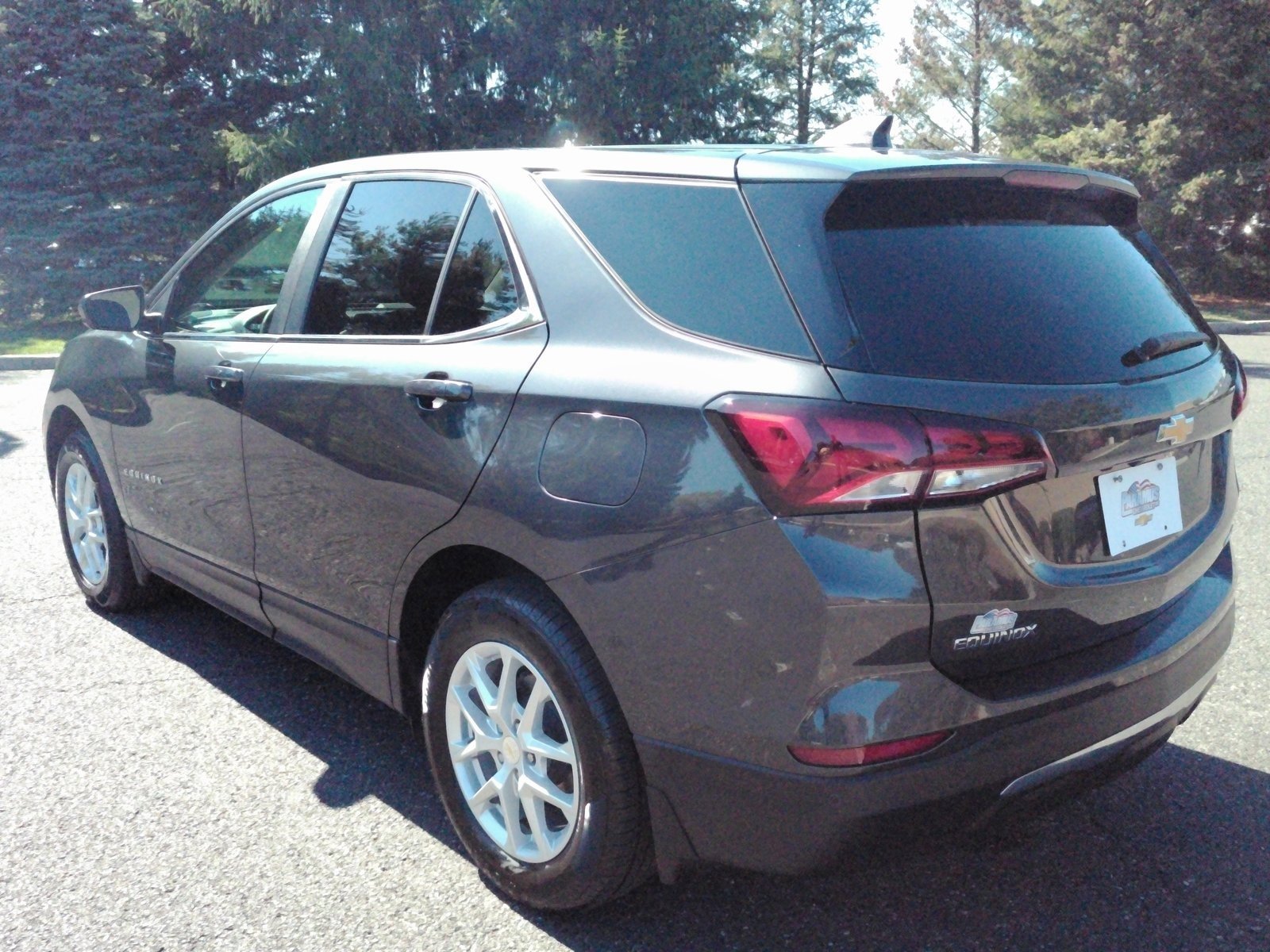 2023 Chevrolet Equinox LT photo 4