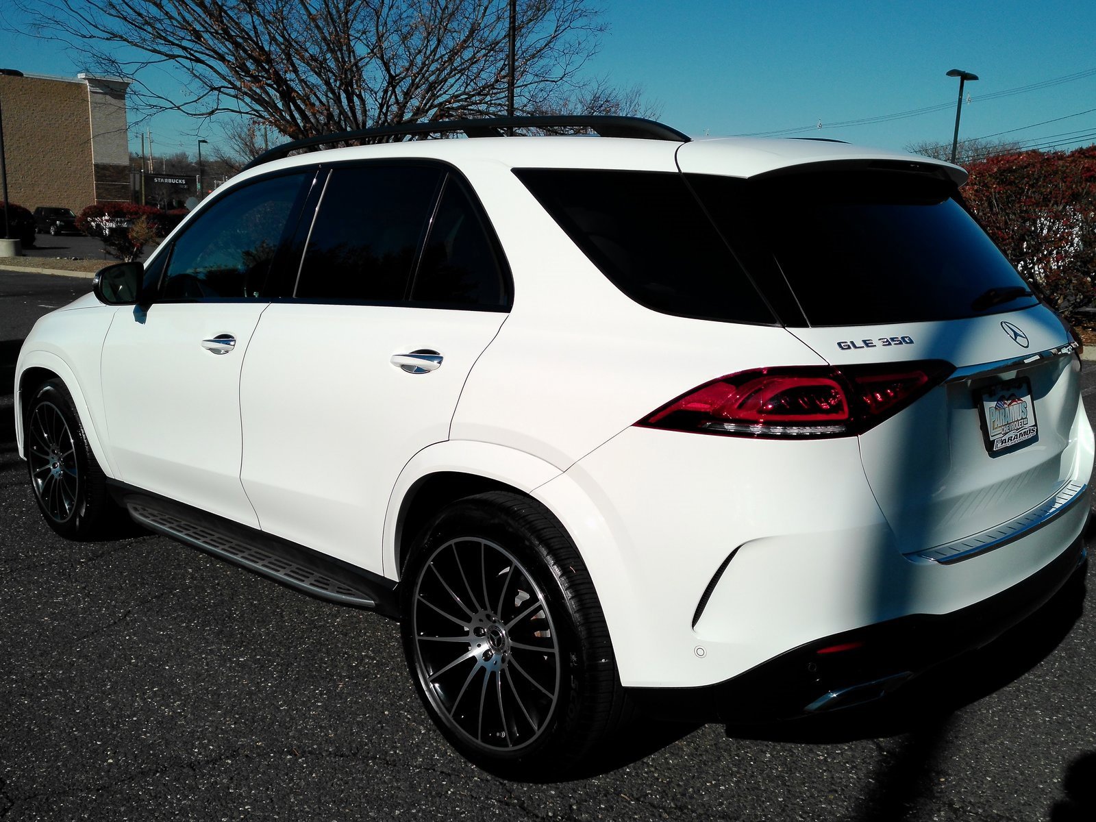 2023 Mercedes Benz GLE 350 4MATIC photo 2