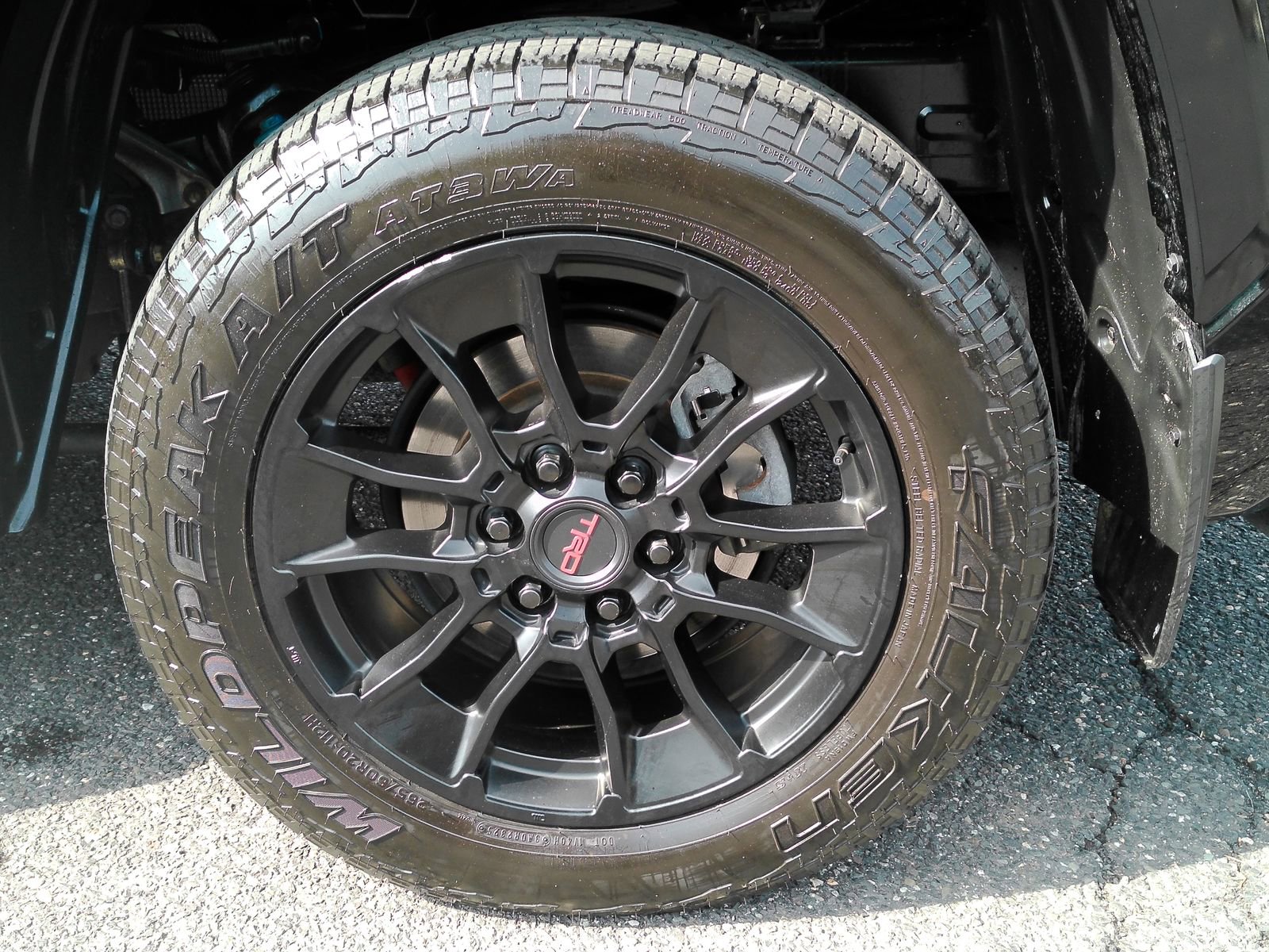 2024 Toyota Tundra 1794 Edition - Photo 28
