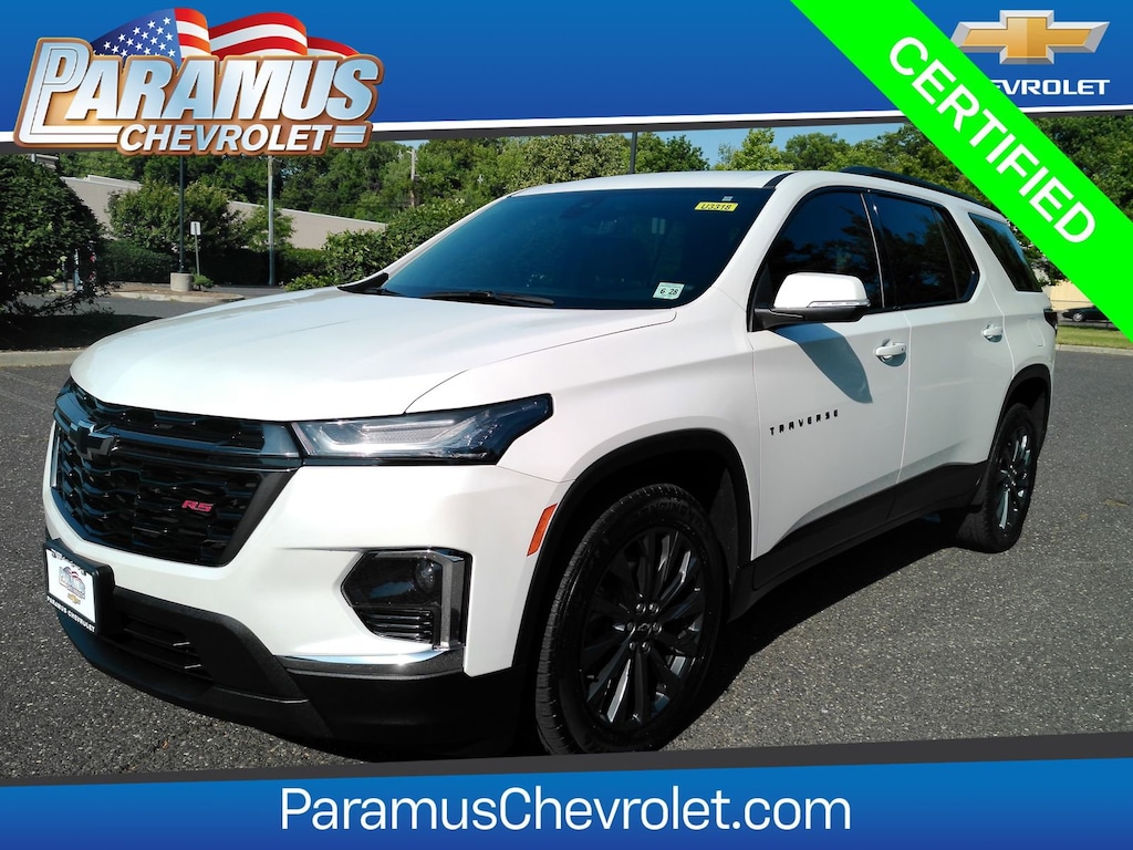 Used 2023 Chevrolet Traverse RS SUV
