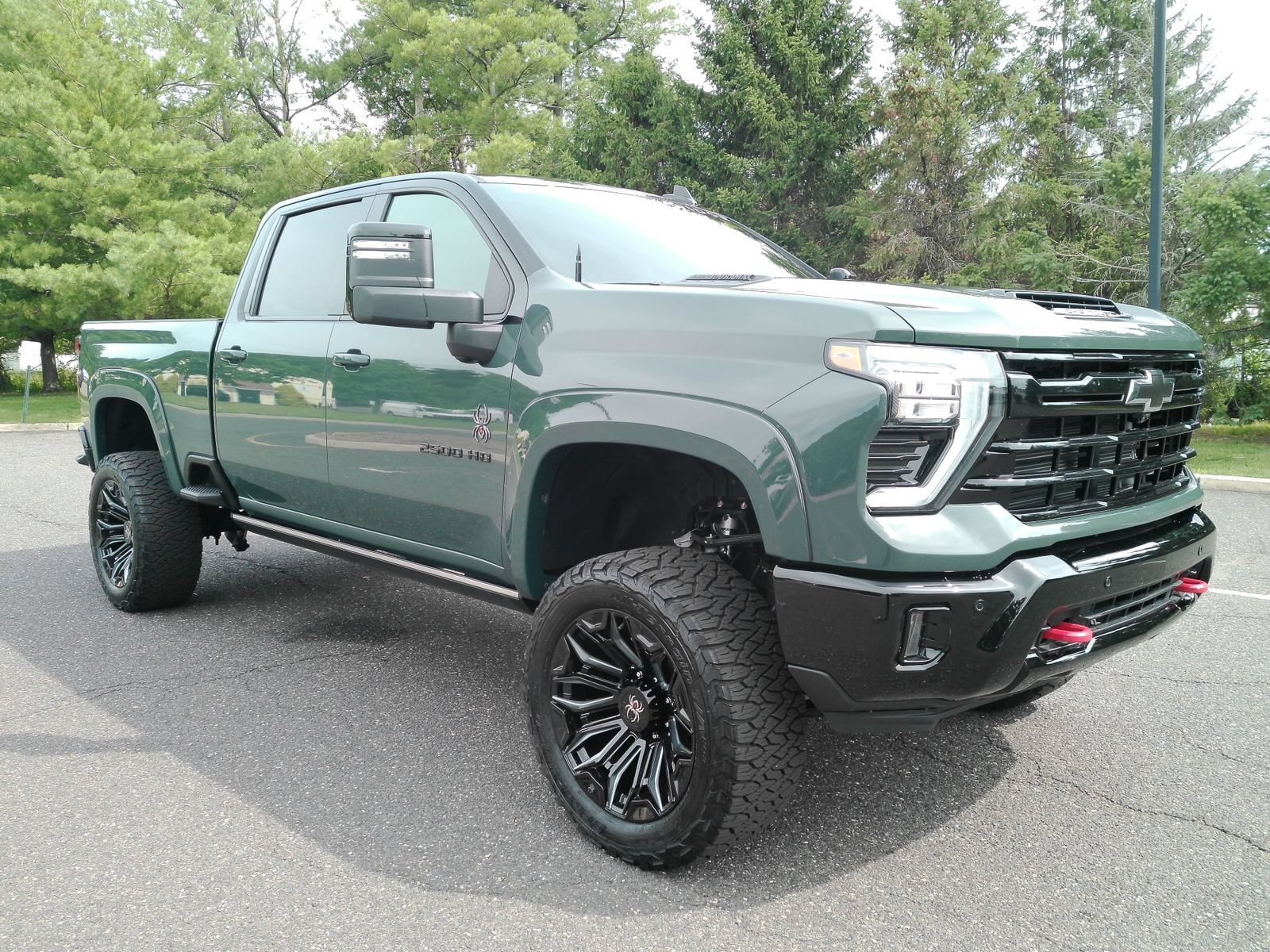 2025 Chevrolet Silverado 2500HD LTZ - Photo 2