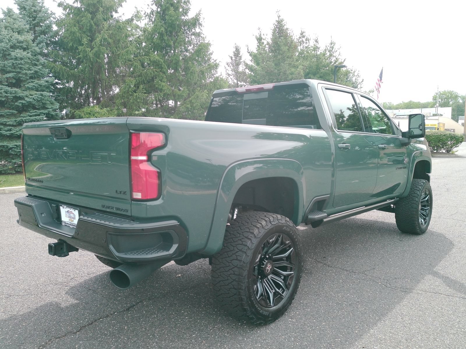 2025 Chevrolet Silverado 2500HD LTZ - Photo 6