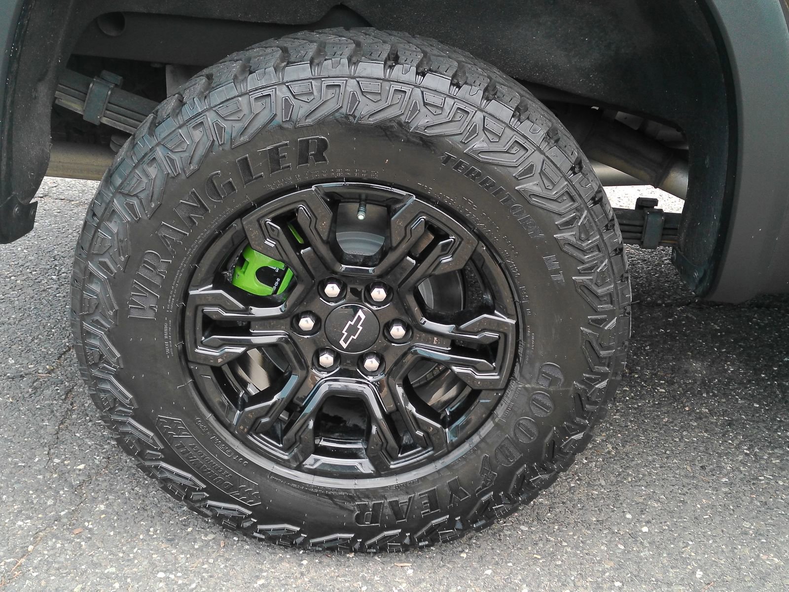 2024 Chevrolet Silverado 1500 ZR2 - Photo 26