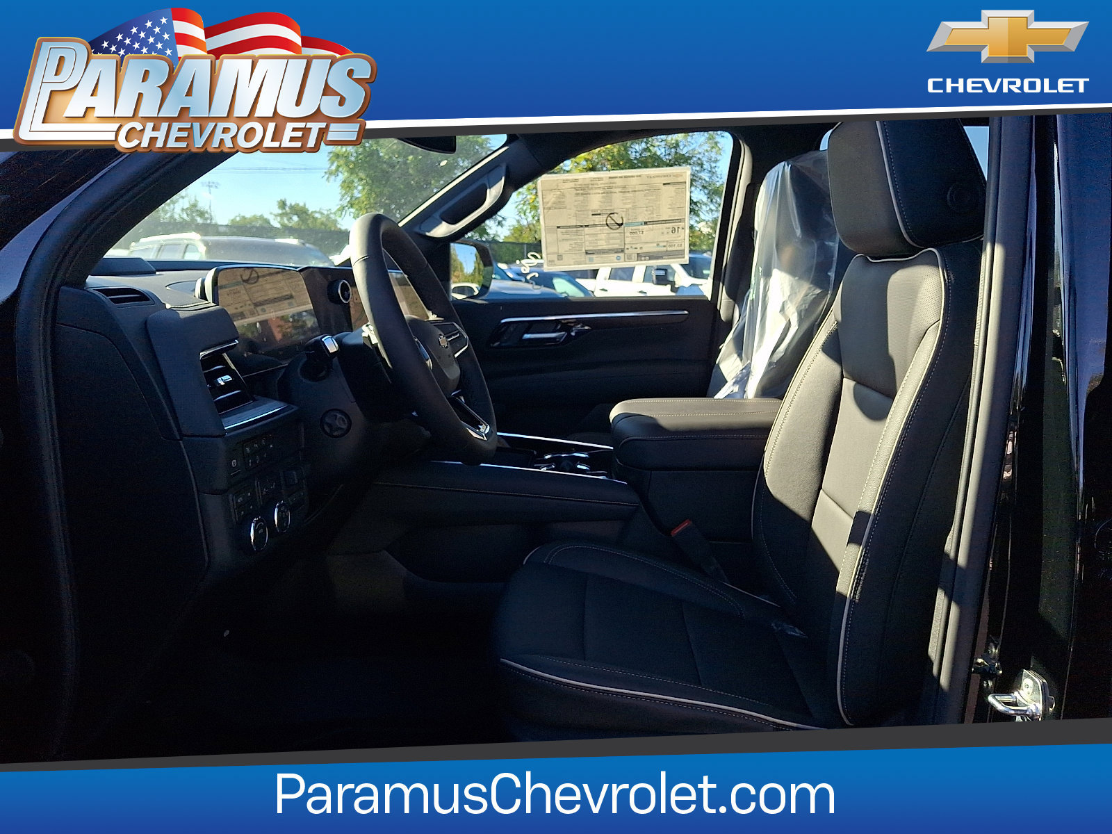 2026 Chevrolet Suburban Premier - Photo 9