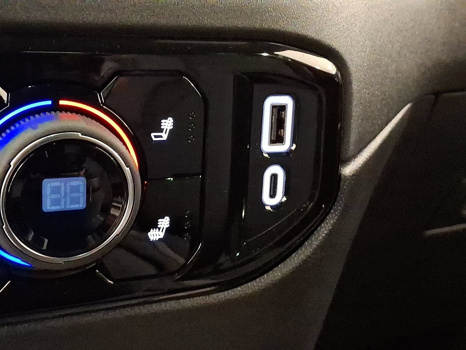 2026 Chevrolet Silverado 1500 LT - Photo 23