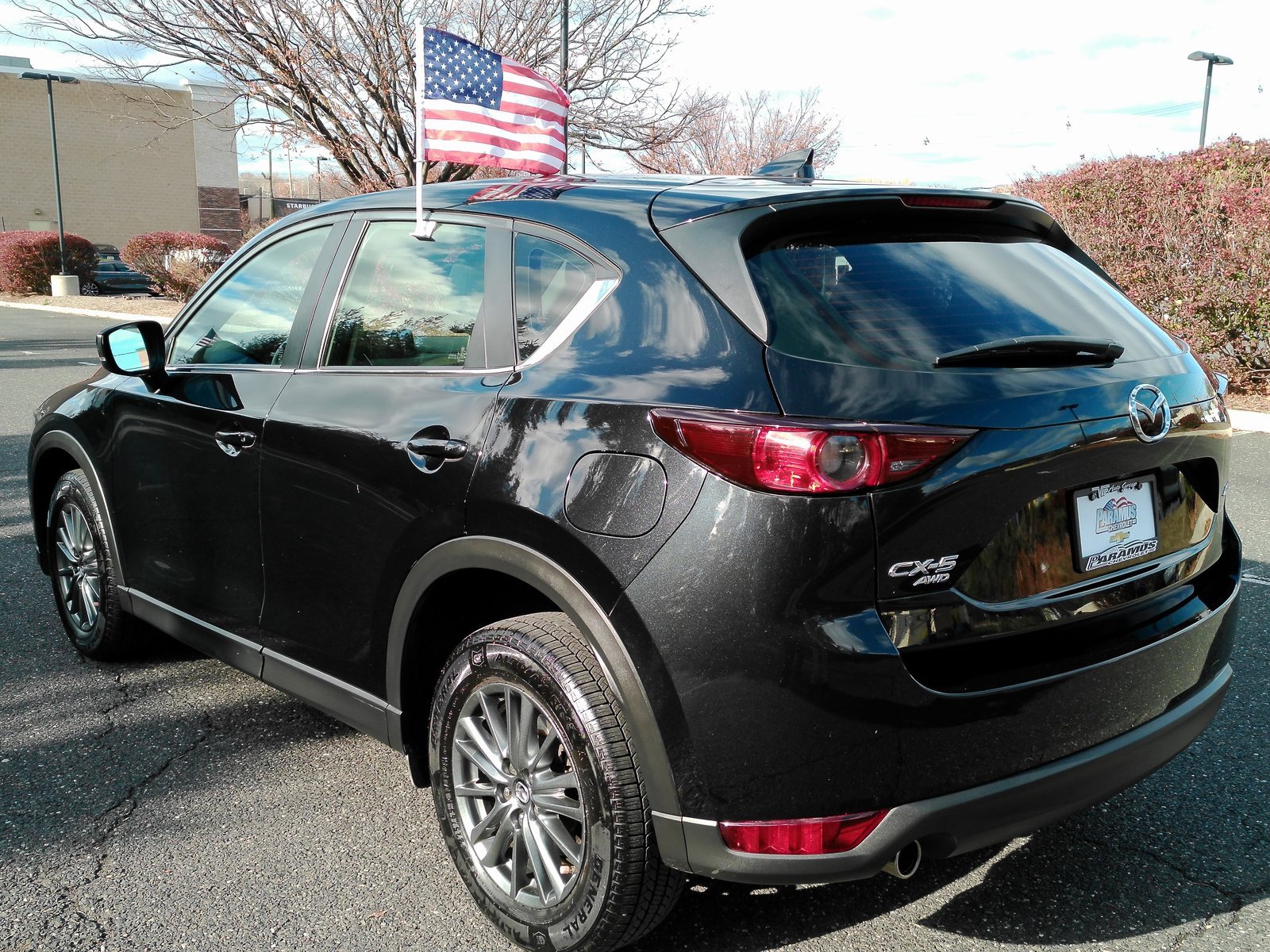 2018 Mazda CX-5 Sport photo 3