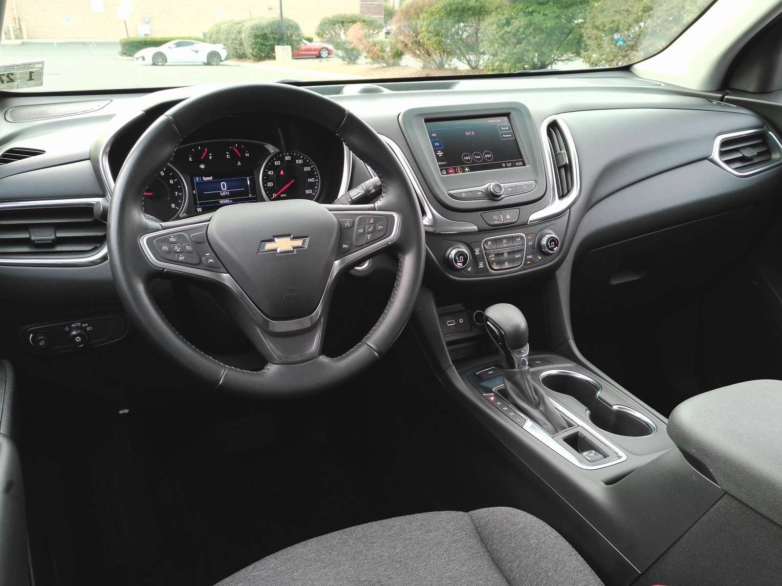 2022 Chevrolet Equinox LT photo 4