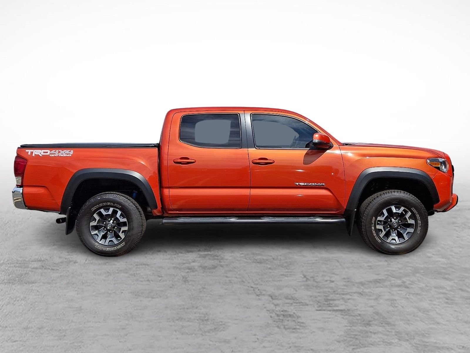 2017 Toyota Tacoma TRD Off Road - Photo 7