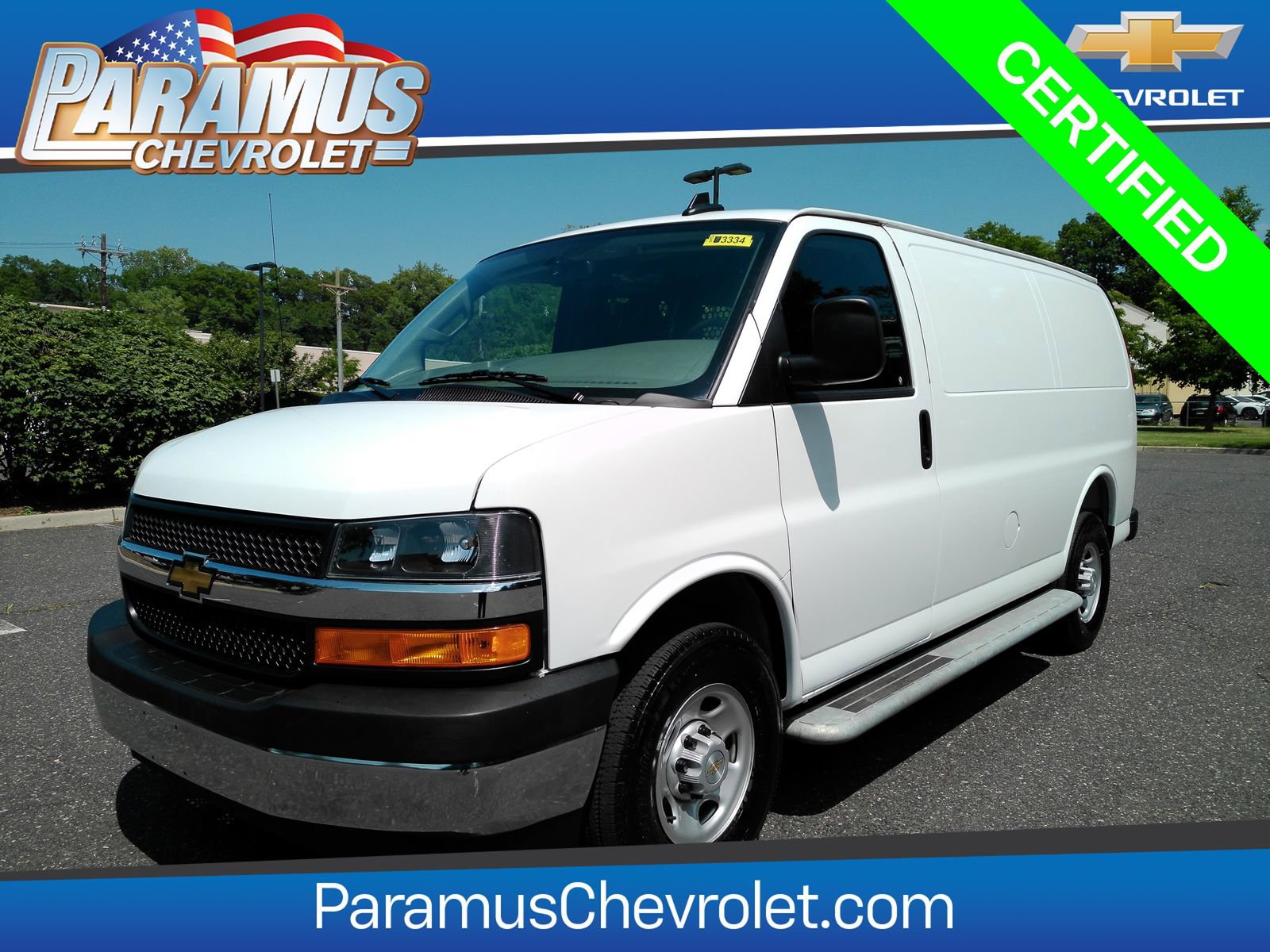 2025 Chevrolet Express 2500 Work Van HD's photo