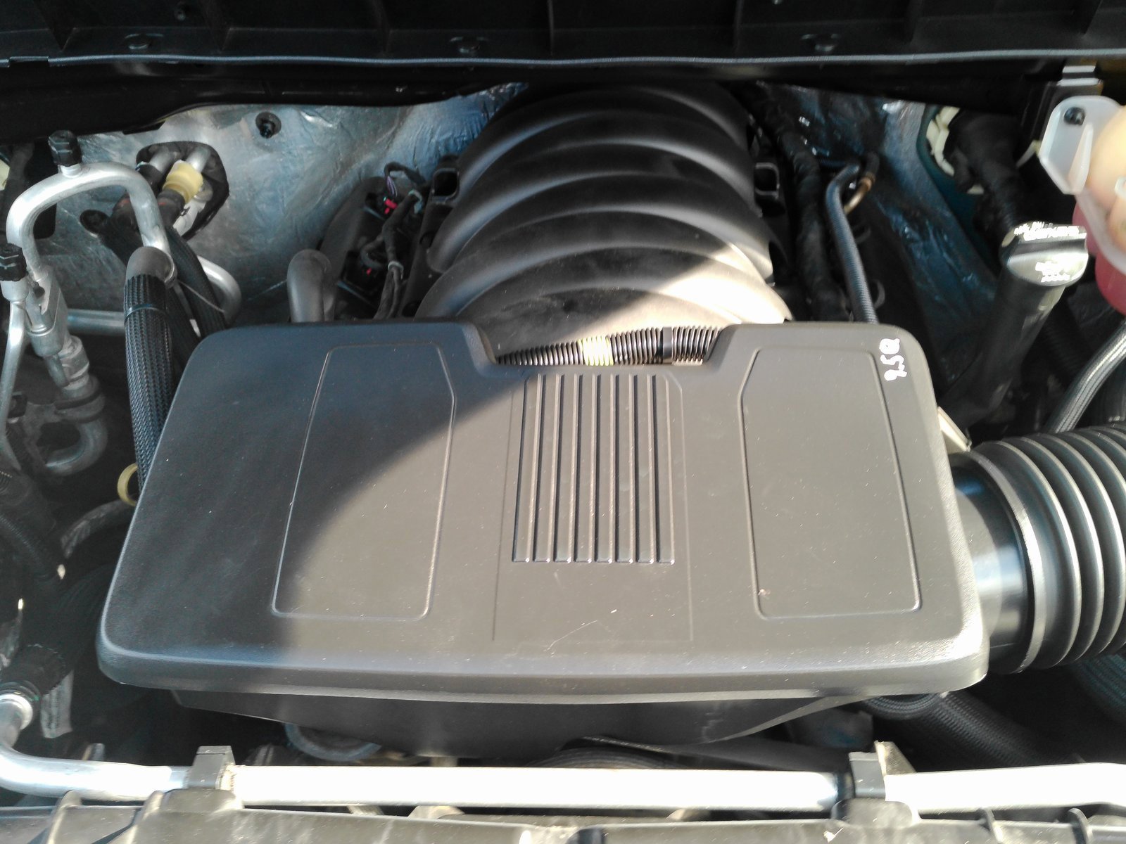 2019 Chevrolet Silverado 1500 Custom Trail Boss photo 3