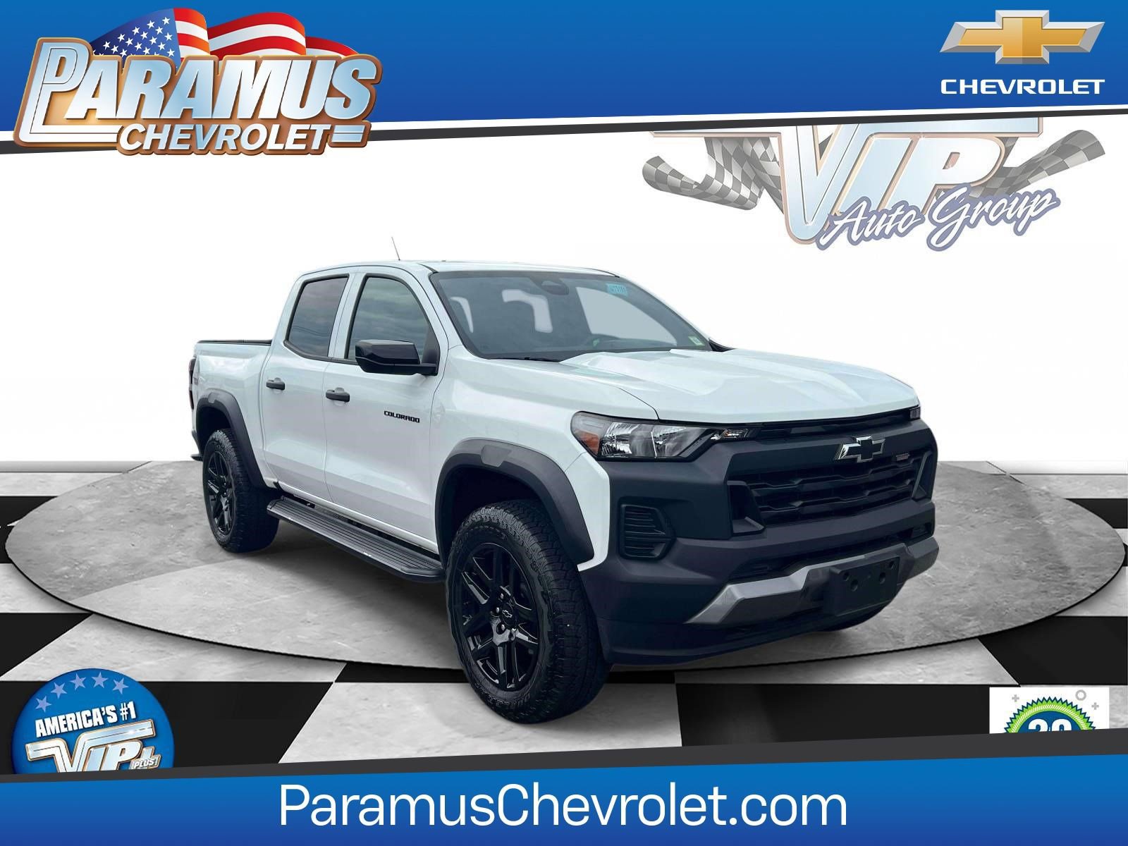 2024 Chevrolet Colorado 4WD Trail Boss Crew Cab Short Box's photo