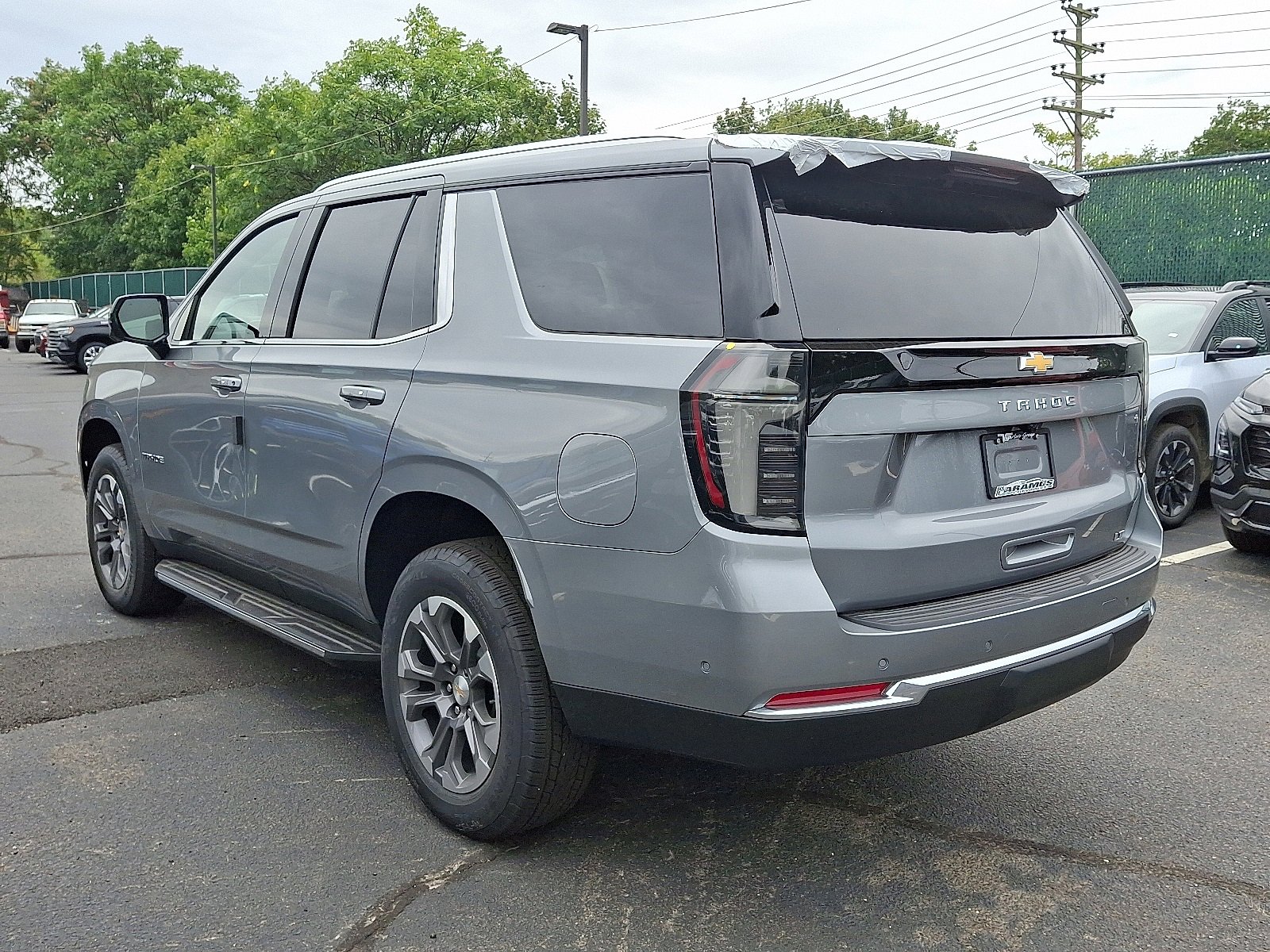 2025 Chevrolet Tahoe LT photo 2