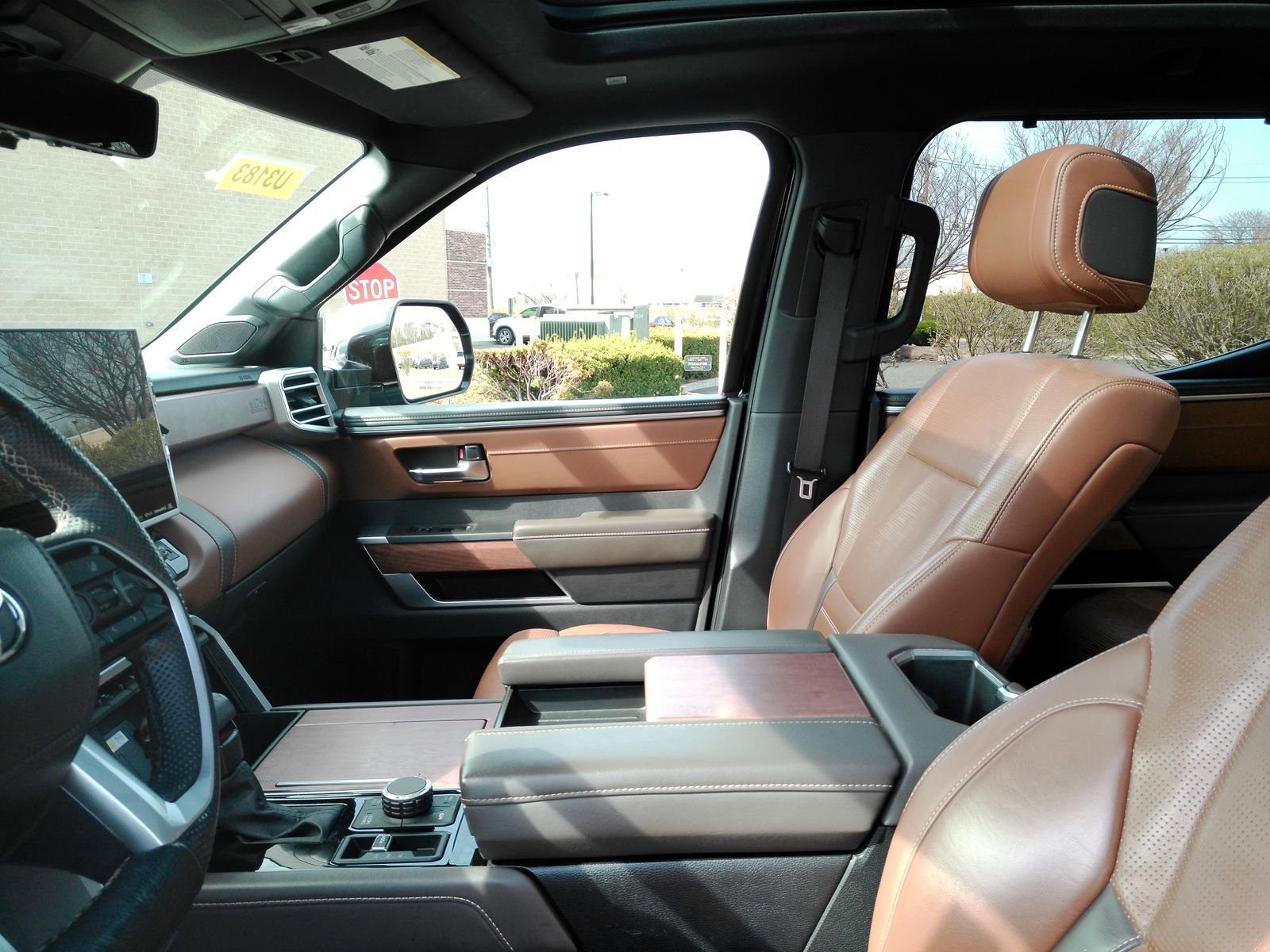 2024 Toyota Tundra 1794 Edition - Photo 10