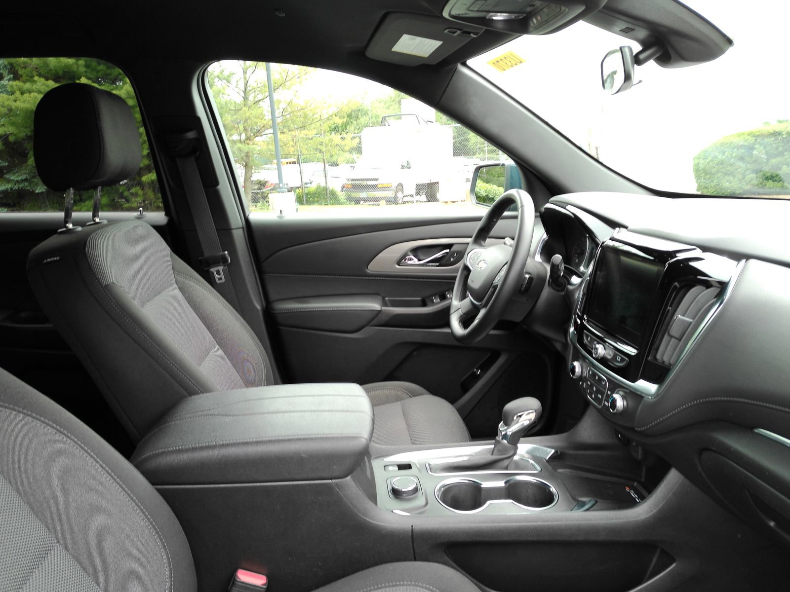 2023 Chevrolet Traverse 1LT - Photo 17