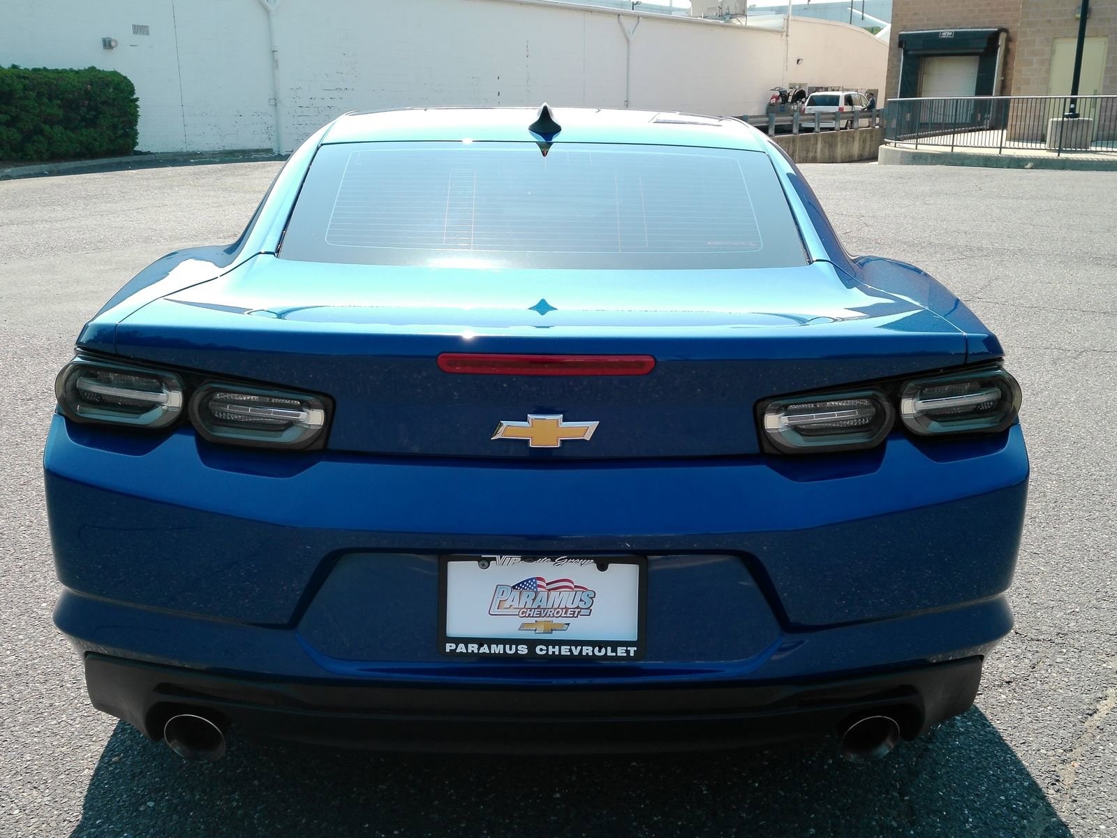 View vehicle photo 7