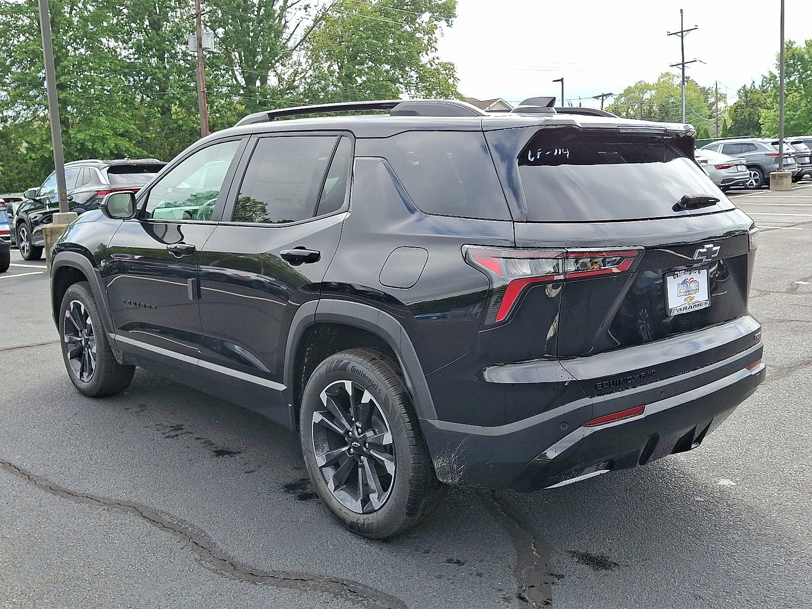 View vehicle photo 3