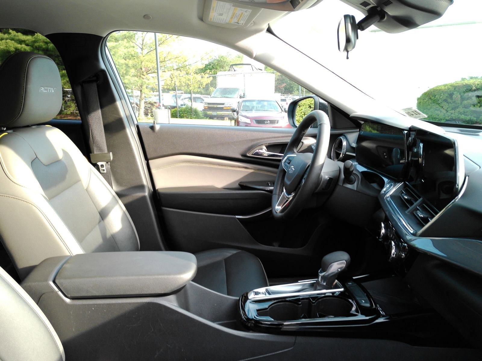 2025 Chevrolet Trax Activ - Photo 16