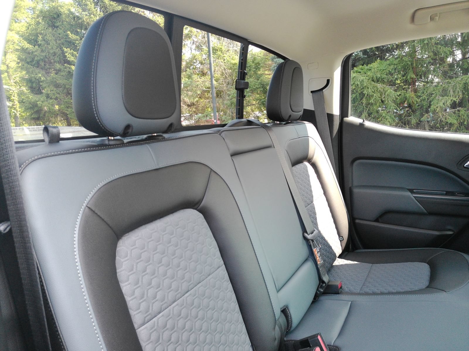 2020 Chevrolet Colorado Z71 - Photo 20
