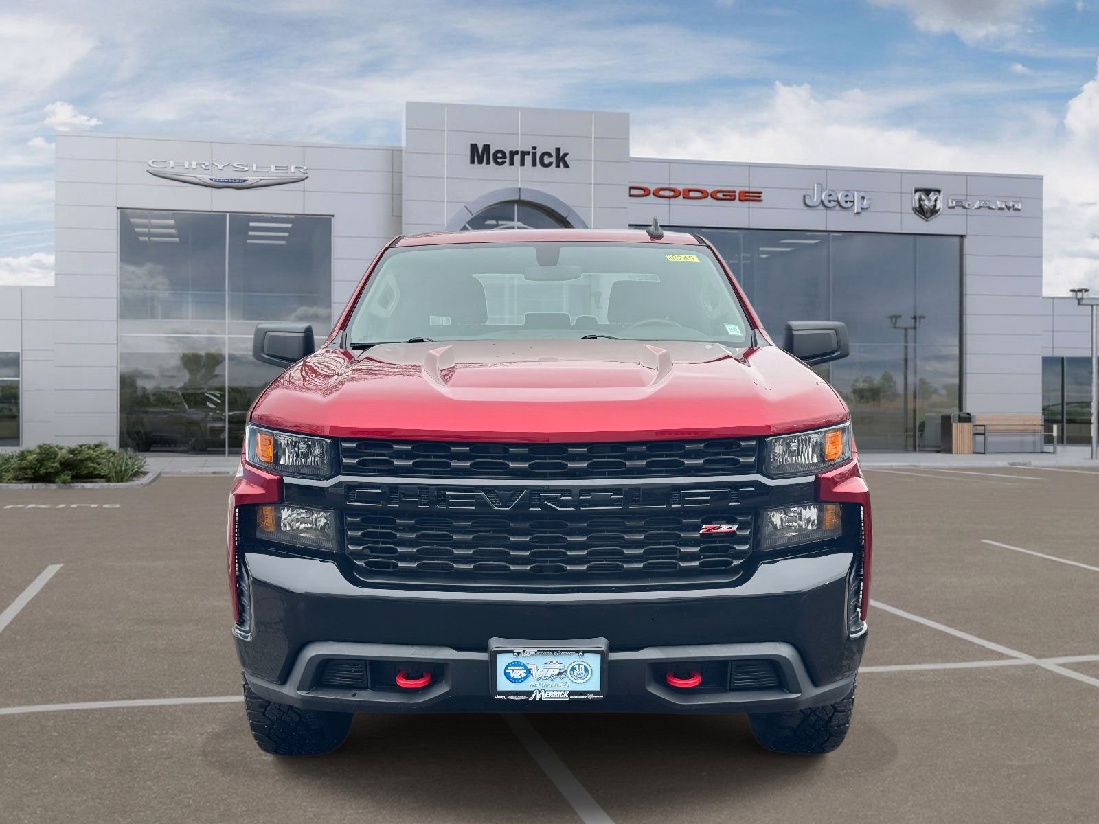 View vehicle photo 3