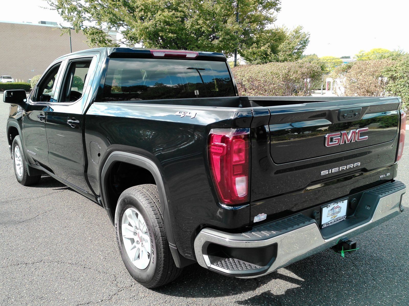 2024 Gmc Sierra 1500 SLE photo 4