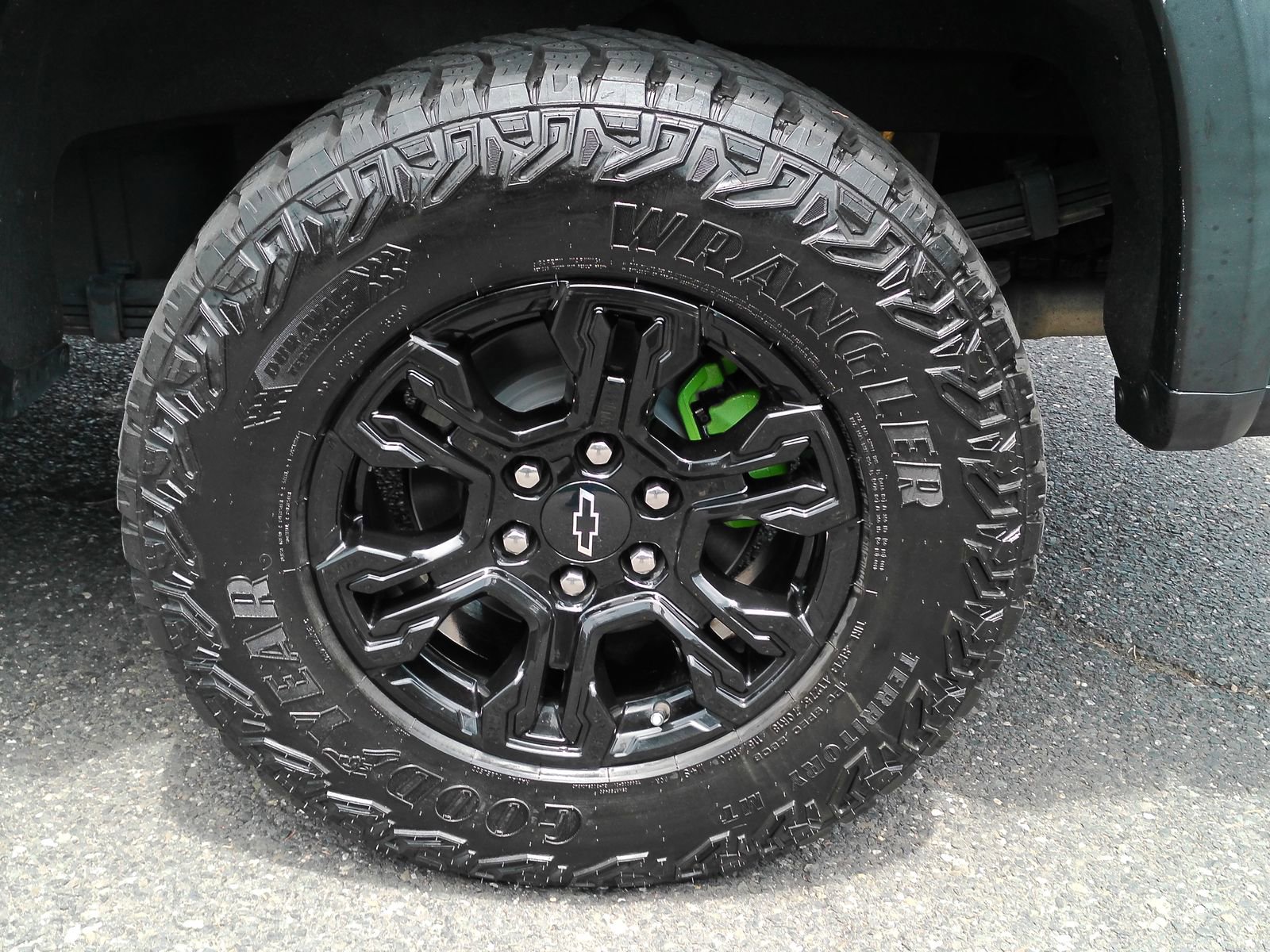 2024 Chevrolet Silverado 1500 ZR2 - Photo 25