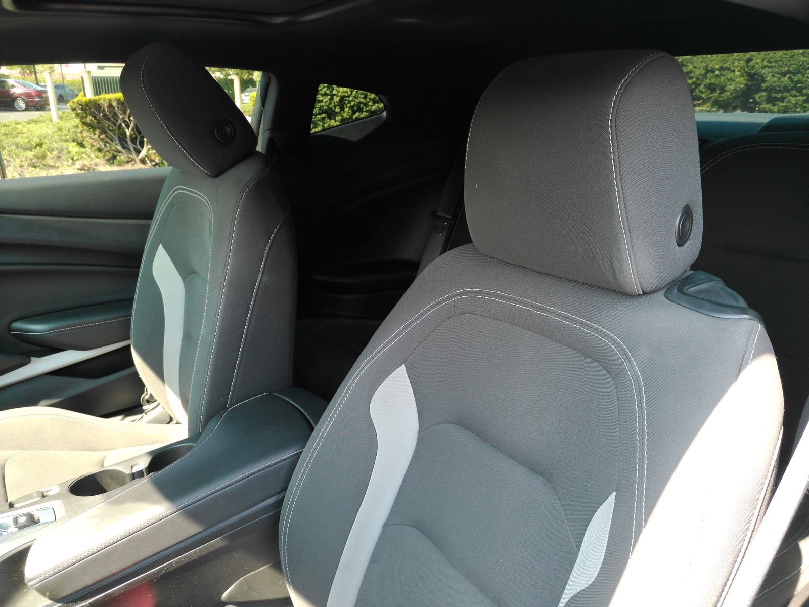 2020 Chevrolet Camaro 1LT - Photo 11