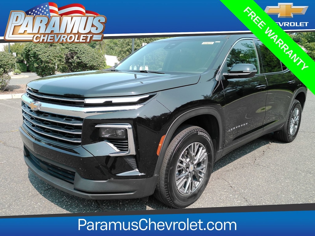 Used 2026 Chevrolet Traverse LT SUV