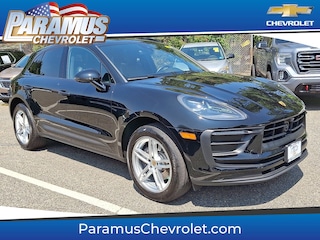 2023 Porsche Macan T
