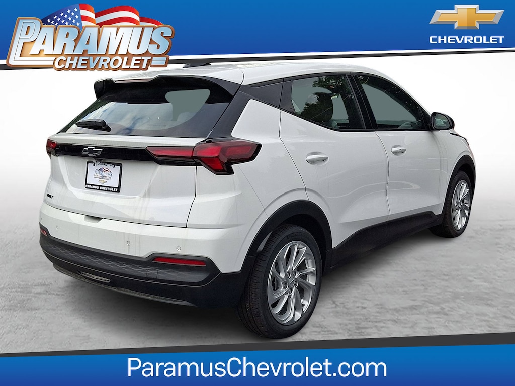 New 2027 Chevrolet Bolt LT SUV